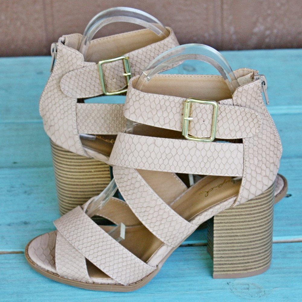 Qupid Heeled Sandals Tan Brown Strappy Snake Print - Picture 5 of 8
